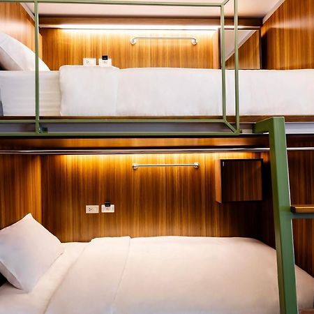 Khunluang Hostel (Adults Only) Chiang Mai Extérieur photo